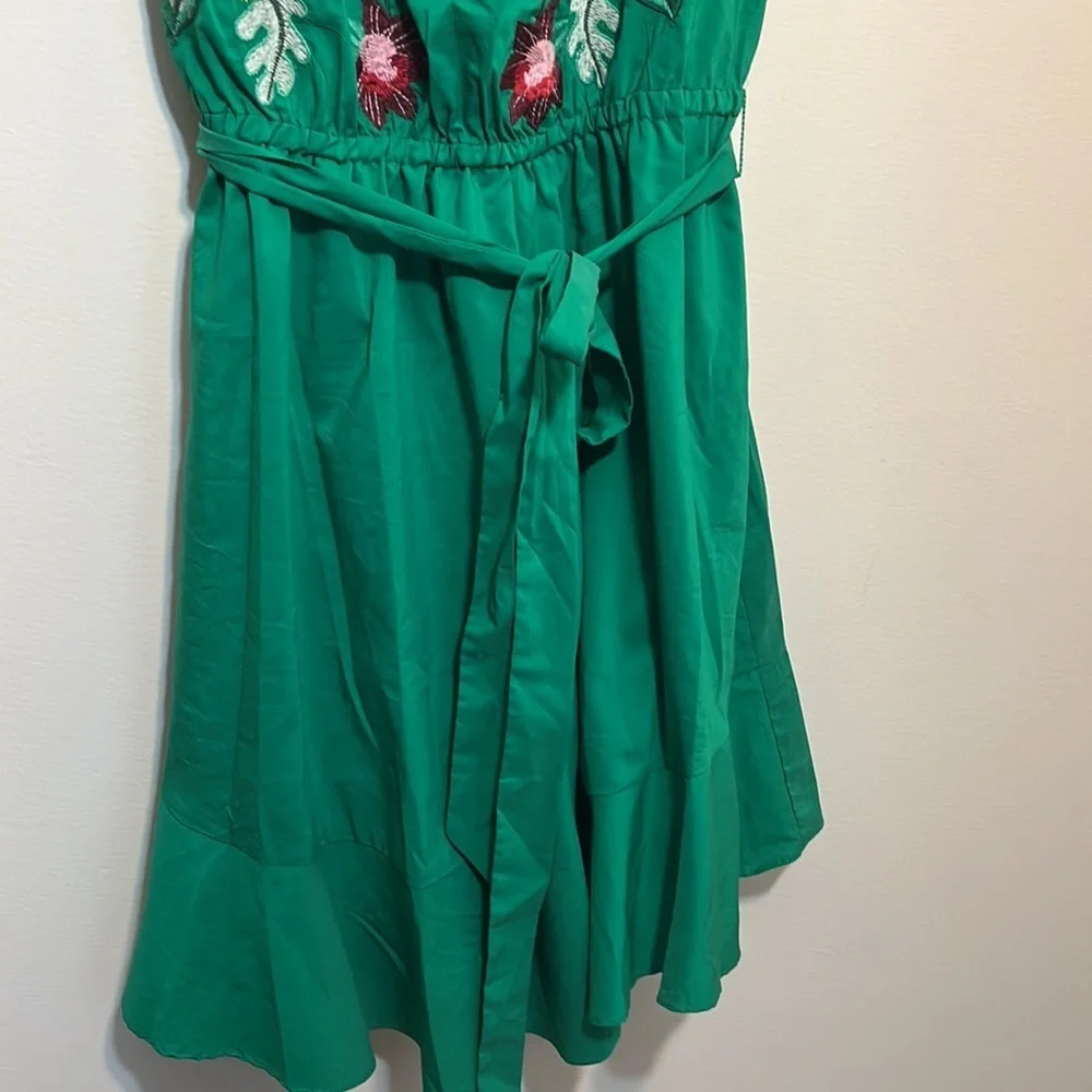 LULUMARI Ruffle Embroidered Dress - Picture 3 of 6